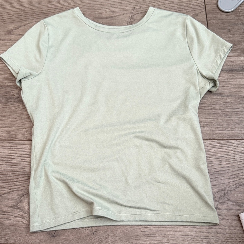 Hollister Seamless Crew baby Tee